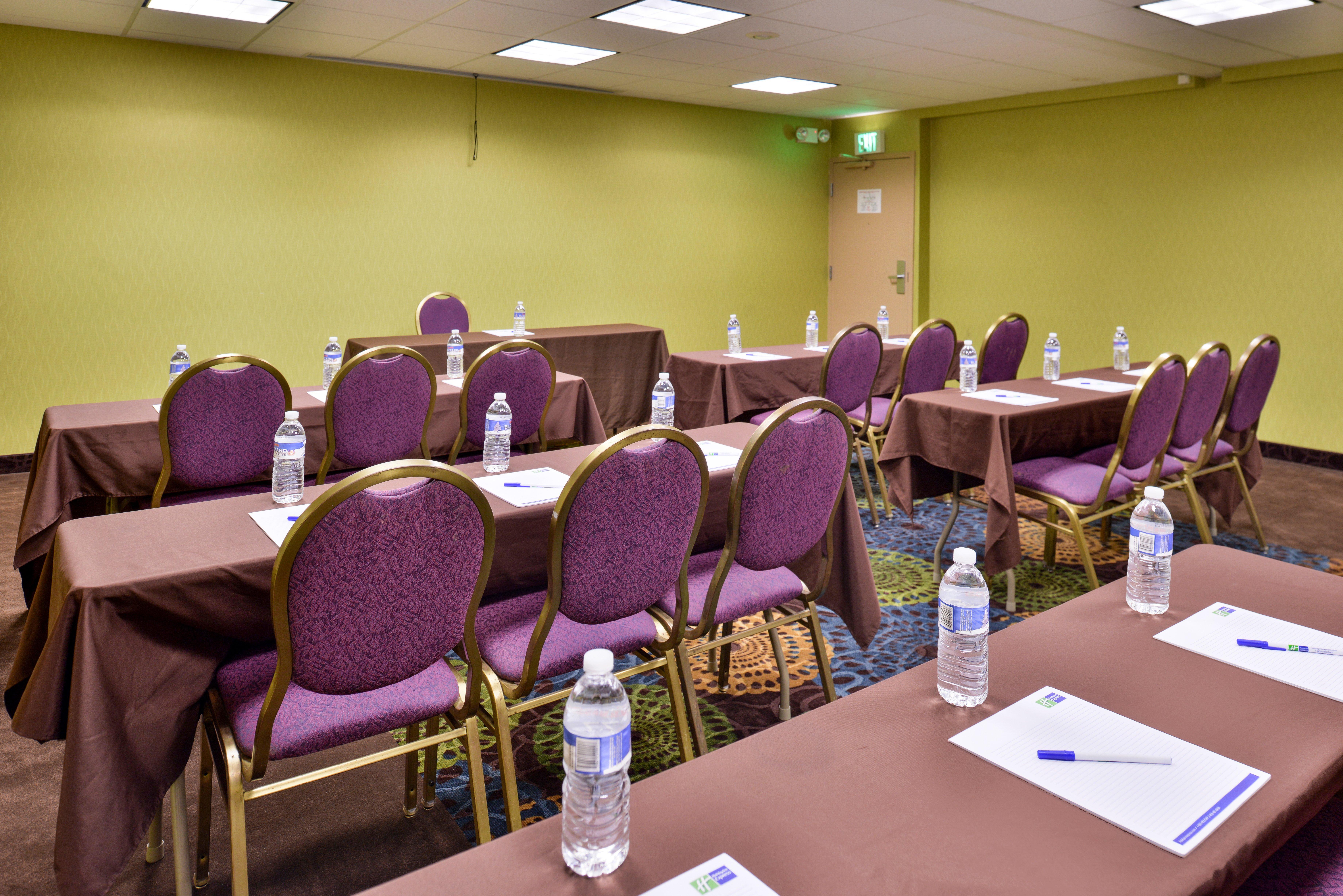 Holiday Inn Express Hunt Valley By Ihg Exterior photo